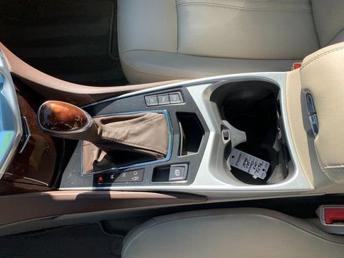 Used 2013 Cadillac SRX Premium image 26