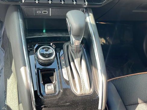 New 2026 GMC Canyon AT4 AWD/4WD image 20