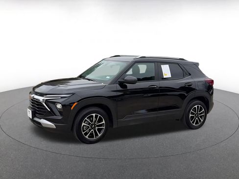 Used 2025 Chevrolet TrailBlazer LT image 8