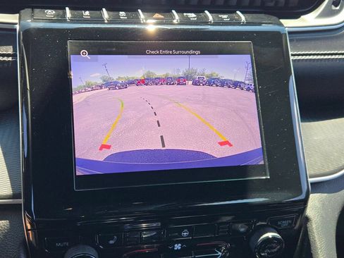 Certified 2024 Jeep Grand Cherokee Altitude RWD image 31