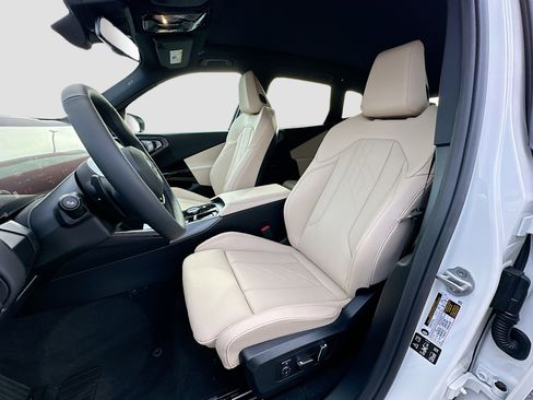 New 2026 BMW X3 xDrive30 w/ Premium Package image 15