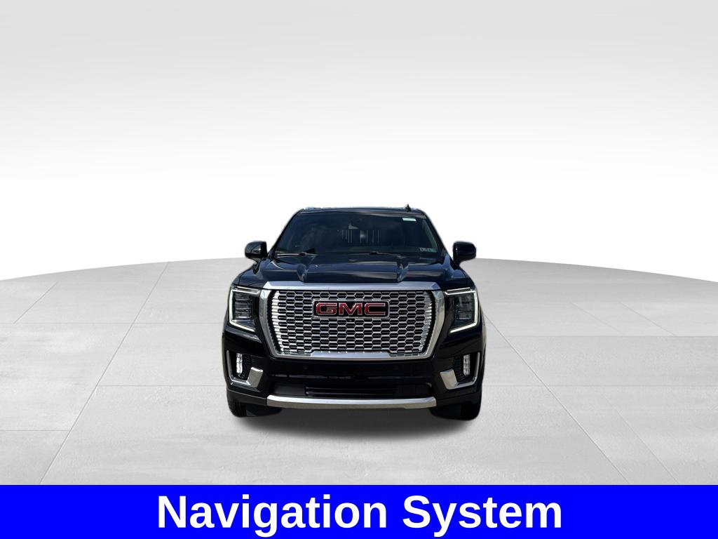 Used 2023 GMC Yukon Denali AWD/4WD image 3