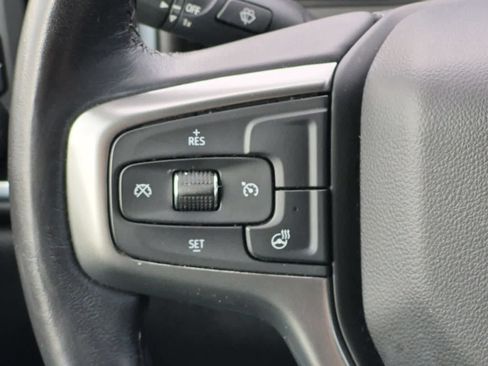 Used 2021 Chevrolet Silverado 1500 LT AWD/4WD image 23
