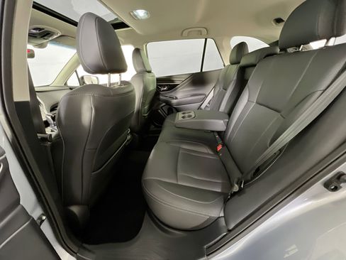 Used 2022 Subaru Outback Limited image 26