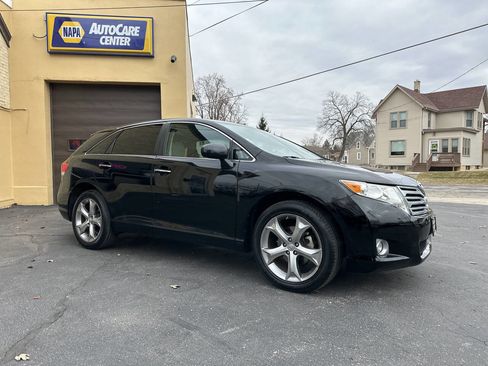 Used 2009 Toyota Venza image 4