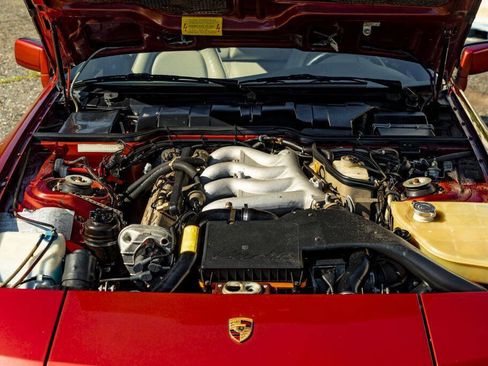 Used 1986 Porsche 944 Turbo image 53