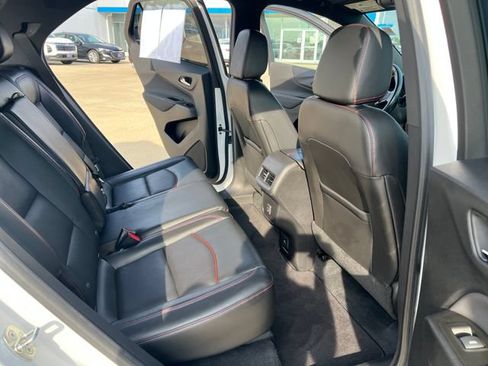 Certified 2022 Chevrolet Equinox RS w/ RS Leather Package AWD/4WD image 14