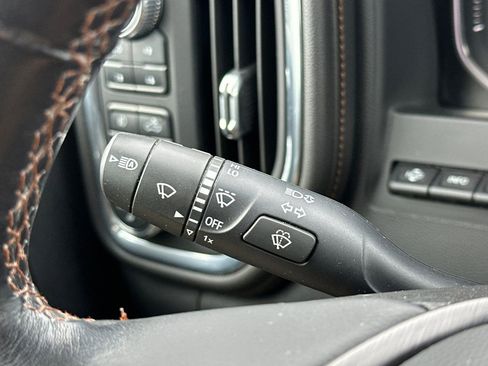 Used 2020 GMC Sierra 2500 AT4 w/ AT4 Premium Package image 37