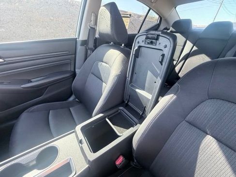 Used 2019 Nissan Altima 2.5 S FWD image 18