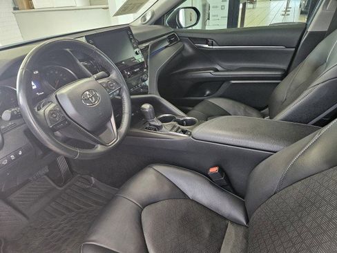 Used 2023 Toyota Camry XSE w/ Cold Weather Package FWD image 8