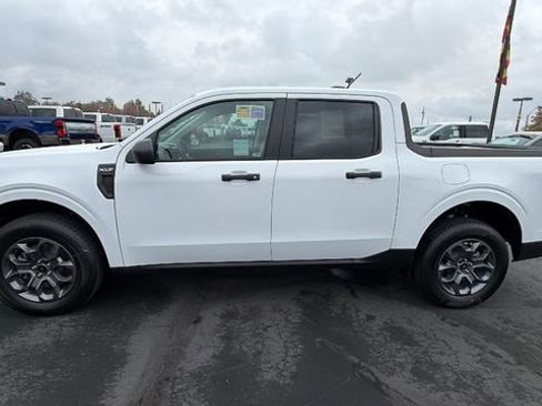 New 2025 Ford Maverick XLT image 7