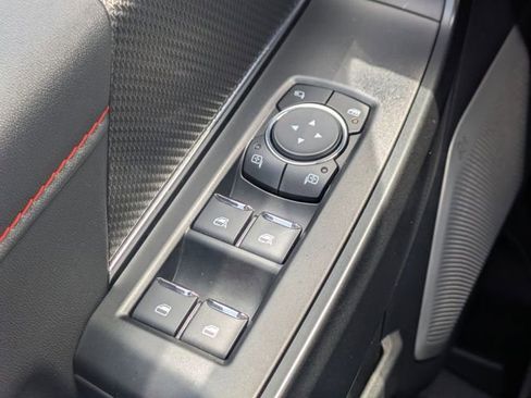 Used 2025 Ford F150 Raptor AWD/4WD image 23