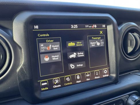 Used 2023 Jeep Wrangler Unlimited Willys image 12