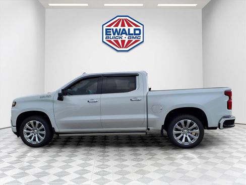 Certified 2019 Chevrolet Silverado 1500 High Country w/ Technology Package AWD/4WD image 5