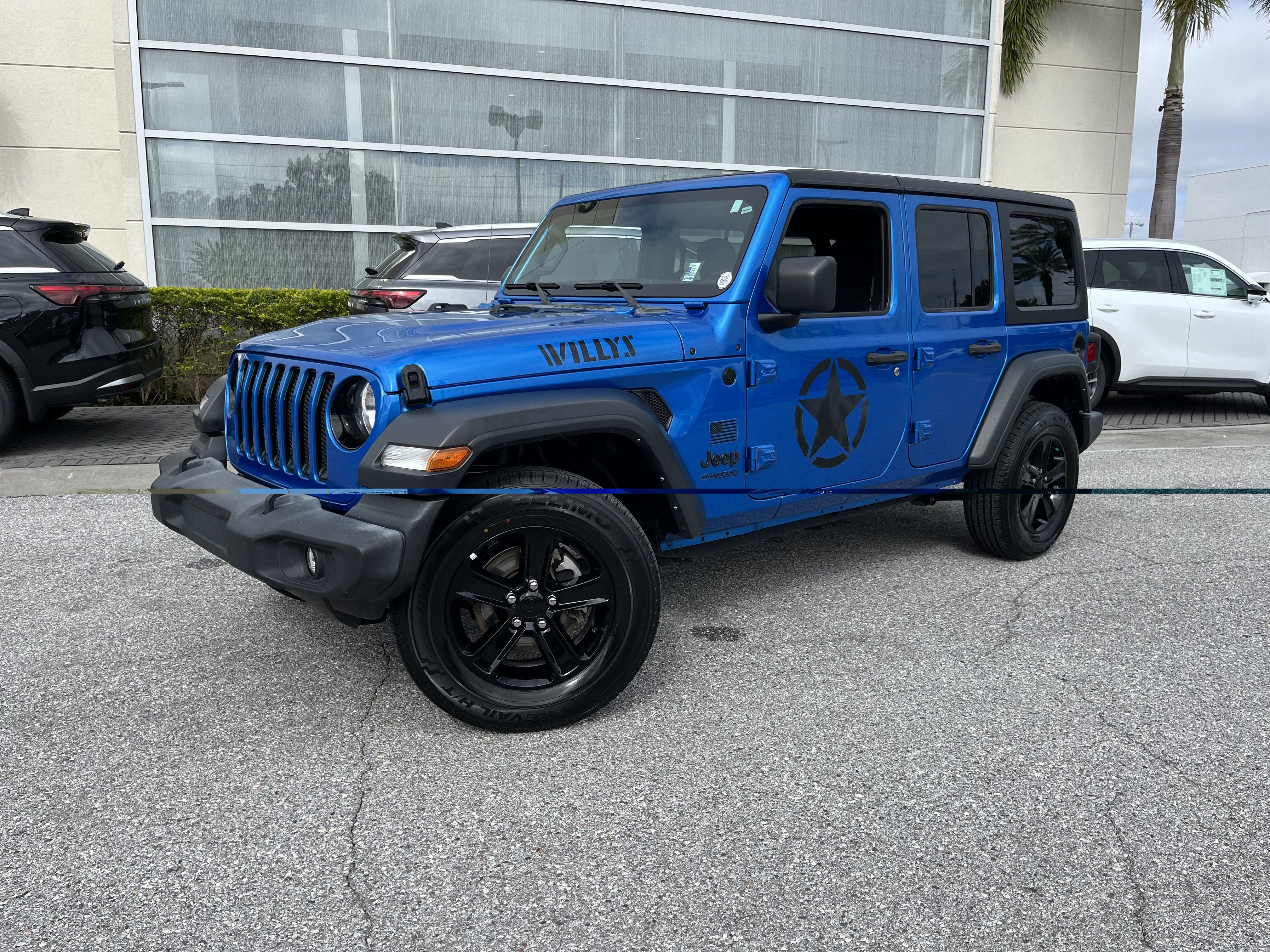 Used 2022 Jeep Wrangler Unlimited Sport AWD/4WD image 1