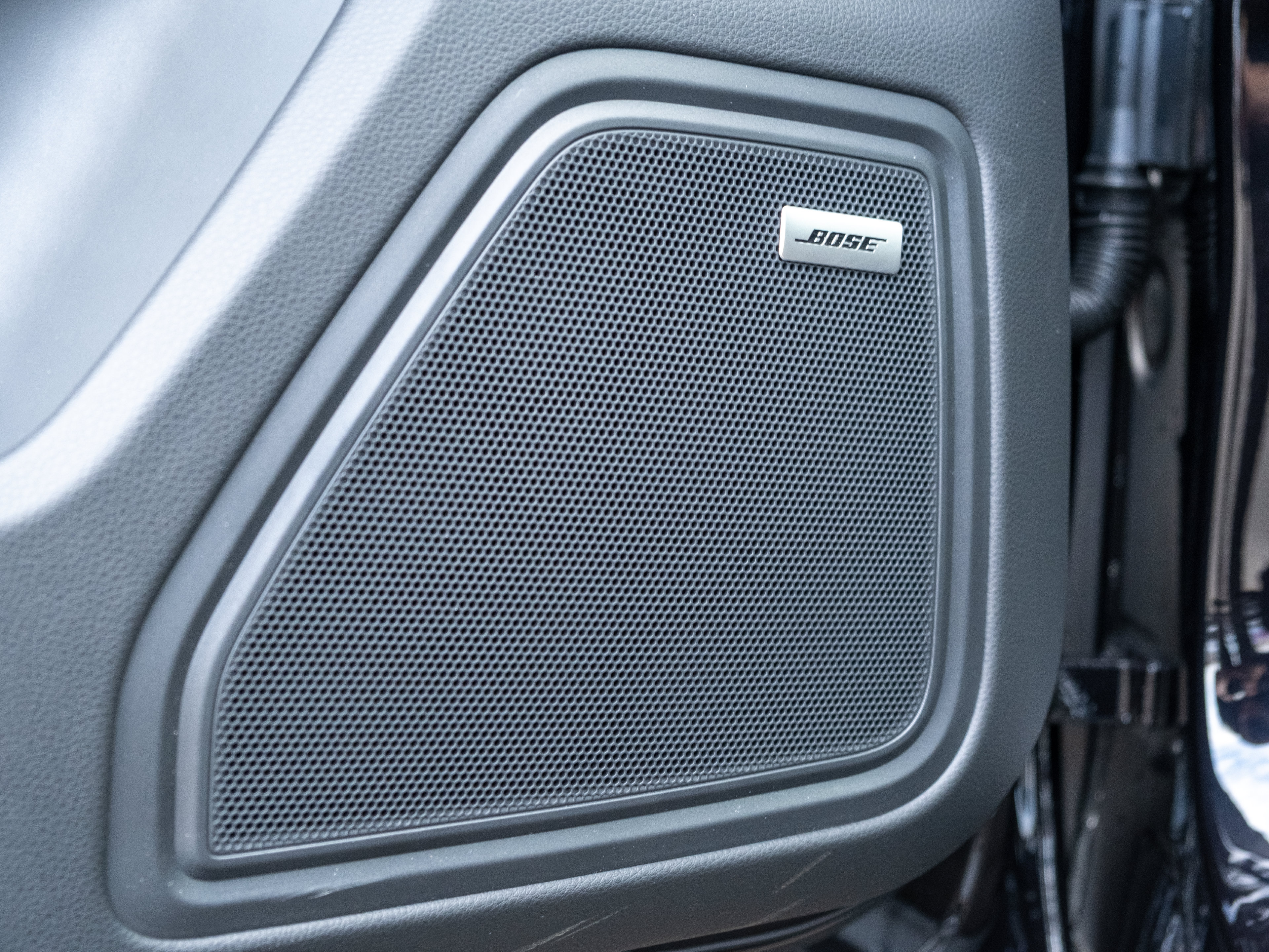 Certified 2026 Porsche Macan AWD/4WD image 39