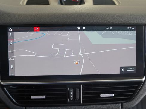 Used 2019 Porsche Cayenne S AWD/4WD image 19