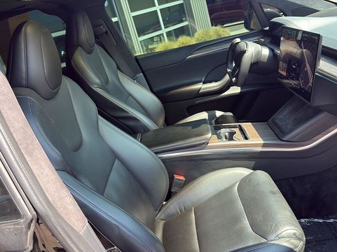 Used 2022 Tesla Model X AWD/4WD image 12