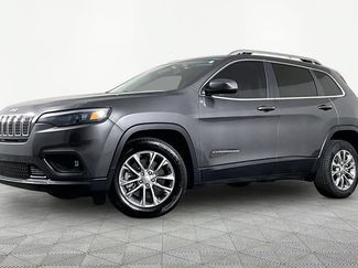 Used 2019 Jeep Cherokee Latitude Plus FWD video 1