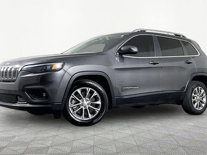 Used 2019 Jeep Cherokee Latitude Plus