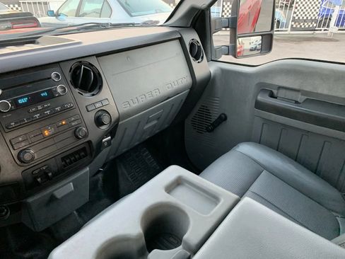 Used 2015 Ford F250 XL w/ XL Value Package image 17