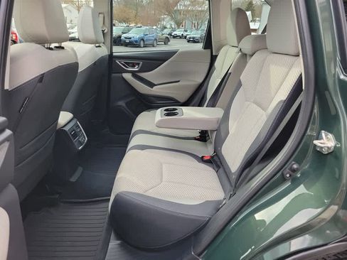 Used 2023 Subaru Forester Premium image 29