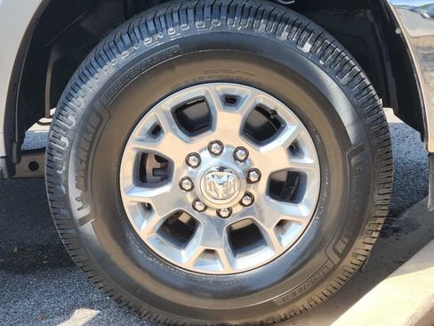 Used 2022 RAM 2500 Laramie AWD/4WD image 8
