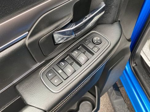 Used 2021 RAM 1500 Classic Warlock AWD/4WD image 11
