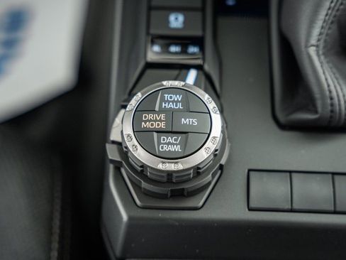 New 2025 Toyota 4Runner TRD Off-Road image 30