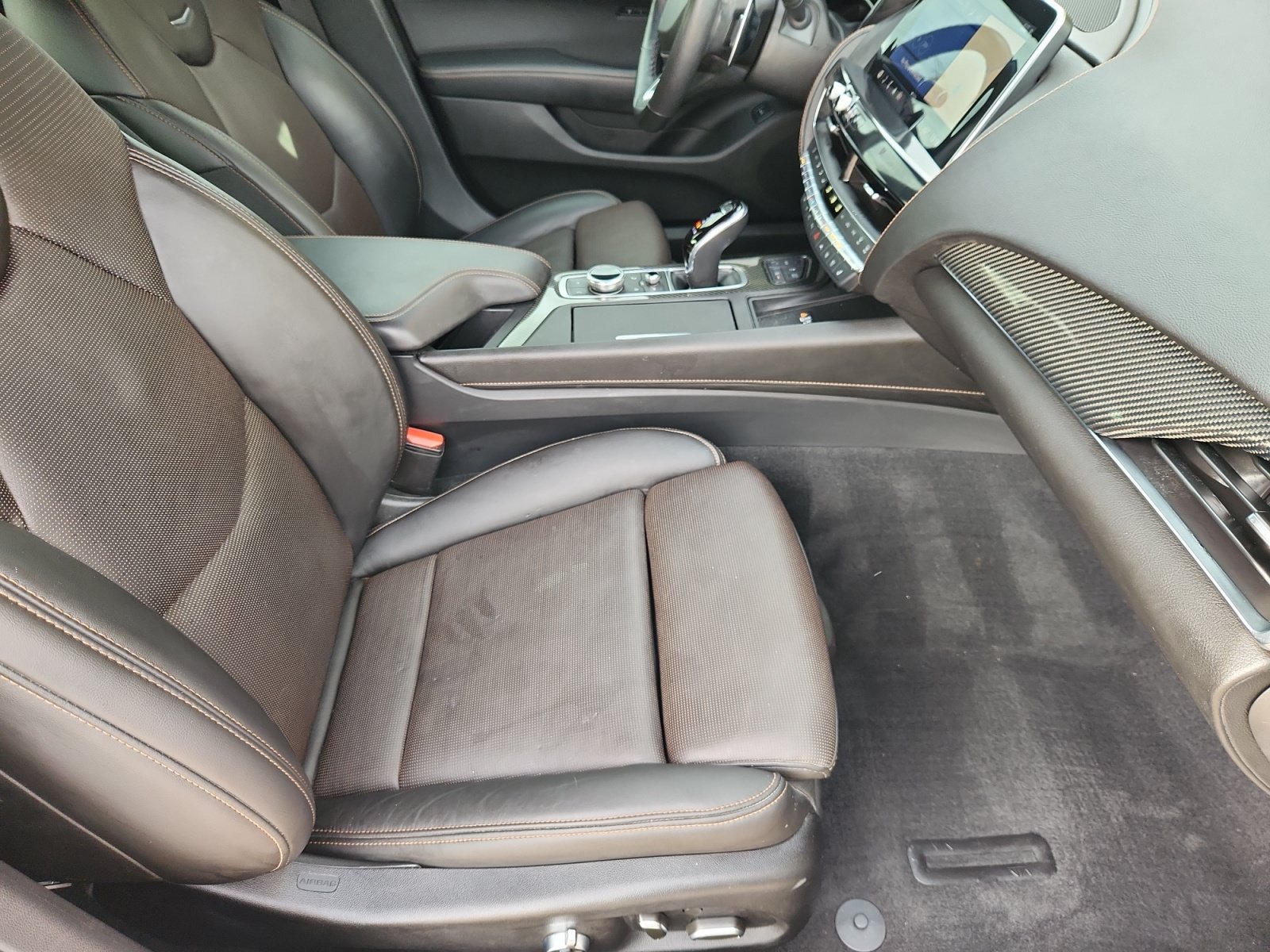 Used 2021 Cadillac CT5 V w/ Premium Package RWD image 20