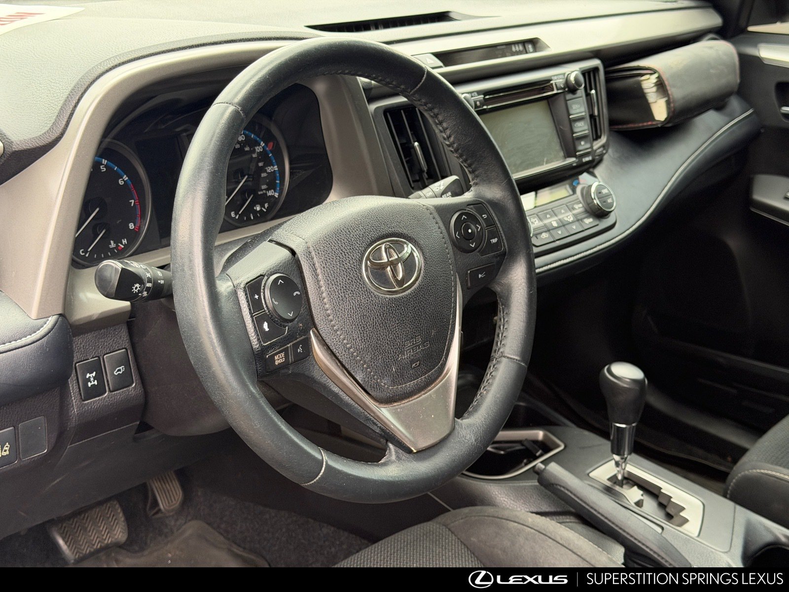 Used 2018 Toyota RAV4 XLE AWD/4WD image 7