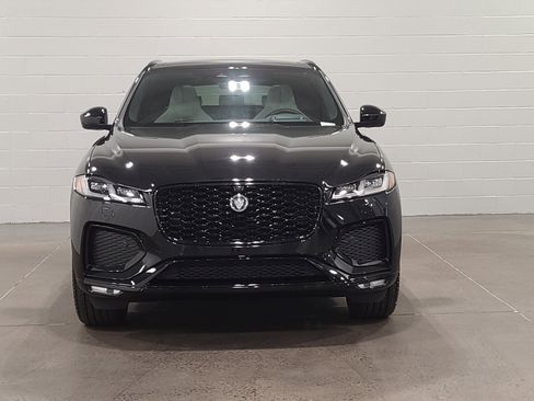 New 2026 Jaguar F-PACE R-Dynamic S image 9