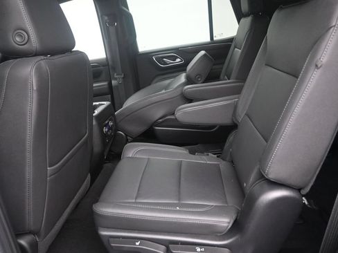 Used 2023 Chevrolet Tahoe LT RWD image 13
