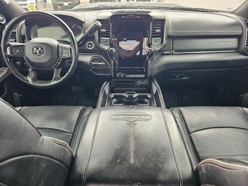 Used 2023 RAM 2500 Limited AWD/4WD image 23