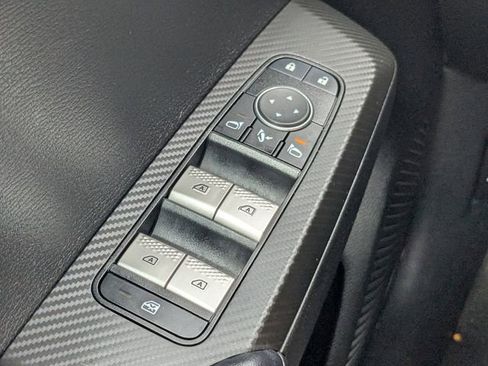 Used 2024 Mitsubishi Outlander SE image 33