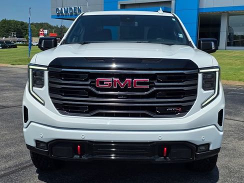 Used 2025 GMC Sierra 1500 AT4 AWD/4WD image 4