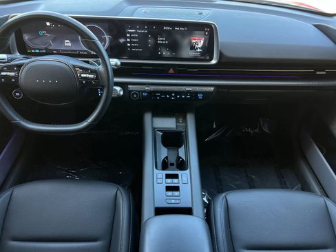 Certified 2025 Hyundai Ioniq 6 SEL RWD image 4