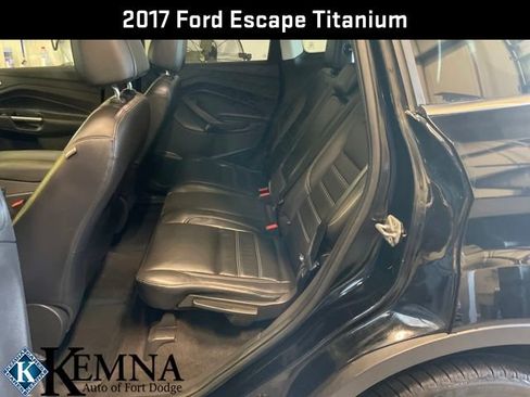 Used 2017 Ford Escape Titanium image 25