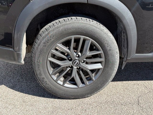 Used 2024 Nissan Rogue S FWD image 10