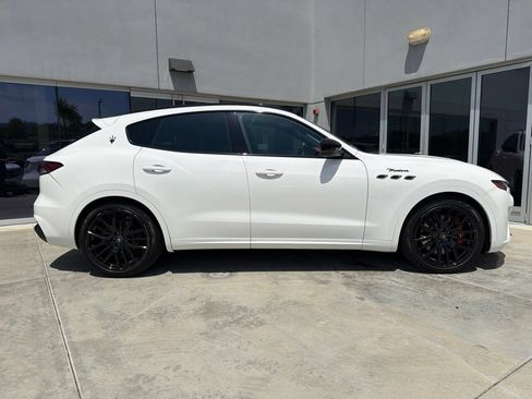 Certified 2023 Maserati Levante Modena AWD/4WD image 5