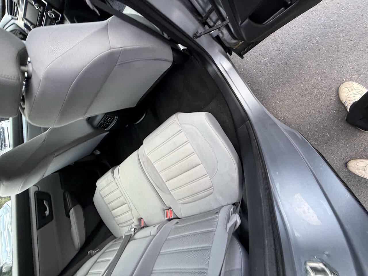 Used 2017 Honda CR-V LX image 23
