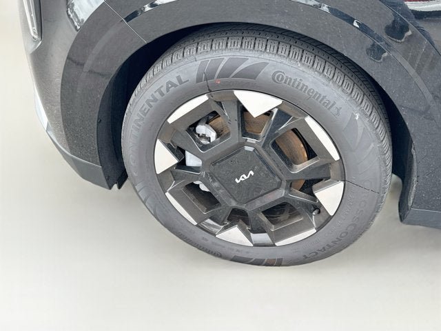 Certified 2026 Kia Carnival EX FWD image 31