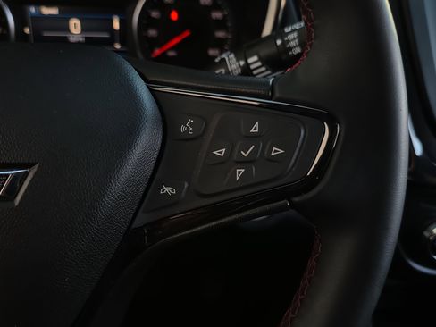 Used 2023 Chevrolet Equinox RS w/ LPO, Cargo Package image 15