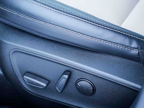 Used 2022 Ford Escape Titanium w/ Titanium Elite Package image 20