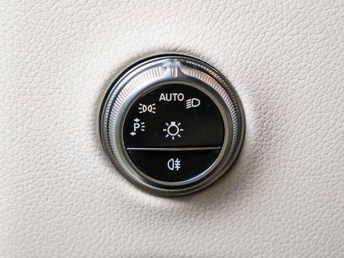 New 2026 Mercedes-Benz GLC 300 4MATIC image 23