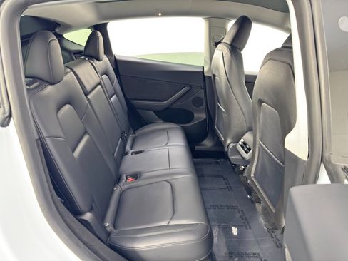 Used 2024 Tesla Model Y Long Range image 41