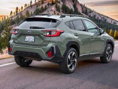 Certified 2024 Subaru Crosstrek 2.5i Limited w/ Crosstrek Mirror Package AWD/4WD image 7