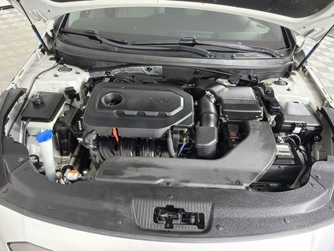 Used 2016 Hyundai Sonata Sport w/ Option Group 1V FWD image 27