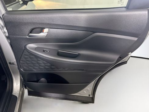 Used 2020 Hyundai Santa Fe SE FWD image 27