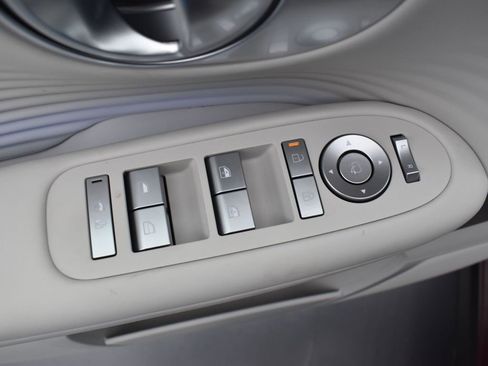 New 2026 Hyundai Ioniq 9 SEL image 11